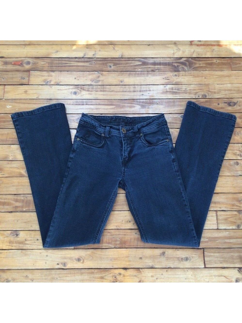 𝅺CARRELI miss Carreli low rise boot cut stretch jeans size 28